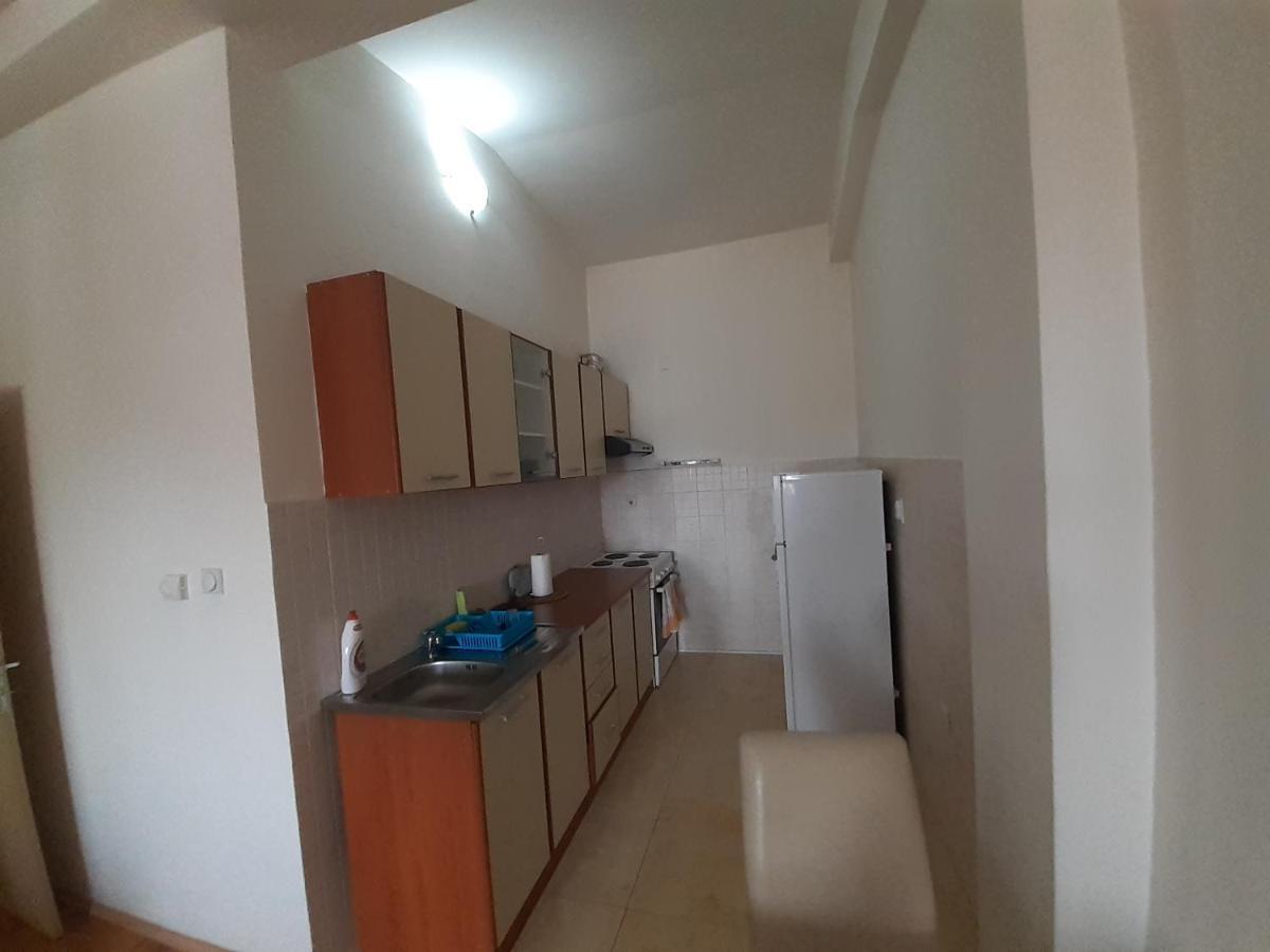 Ballet Apartament Скопие Екстериор снимка